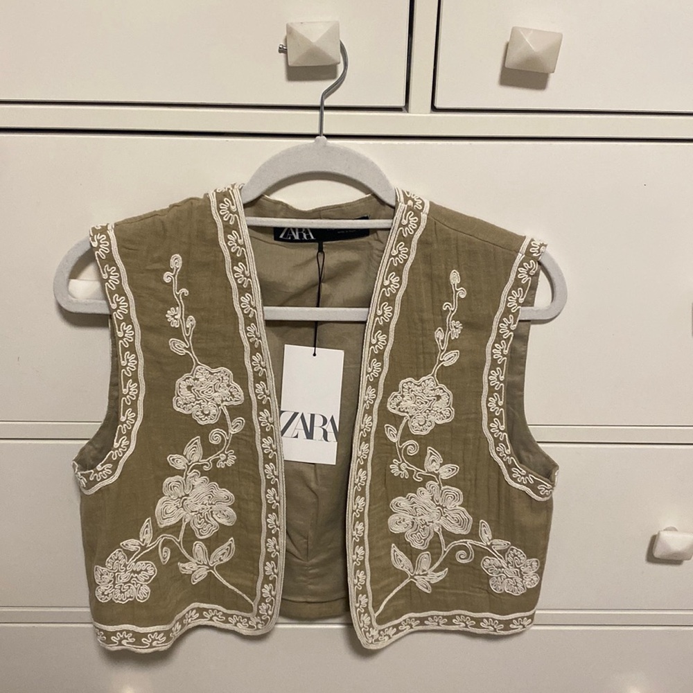 *NEW* Zara Vest